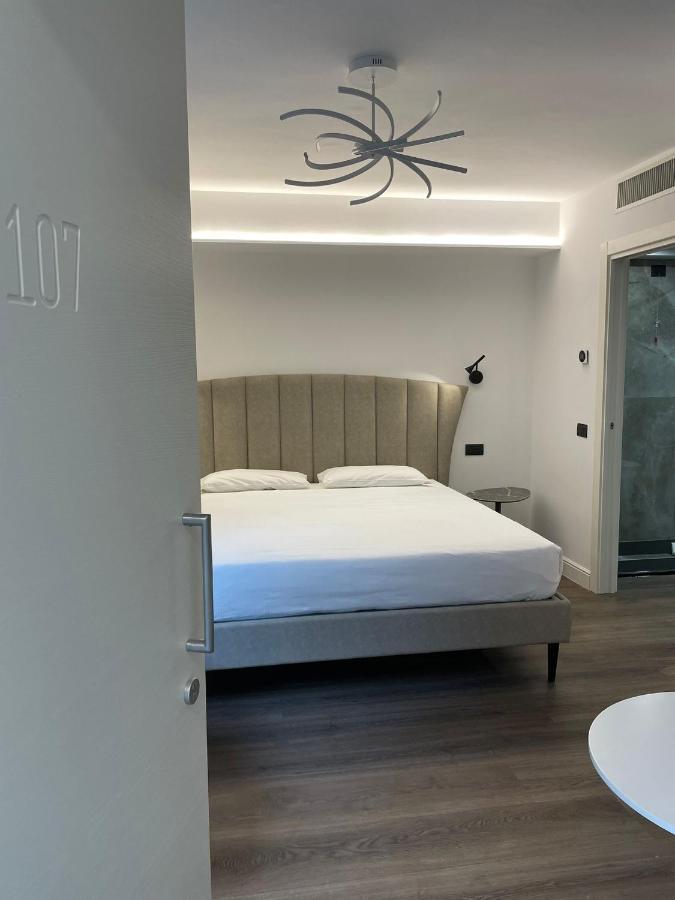 Hotel Zara Milano Экстерьер фото