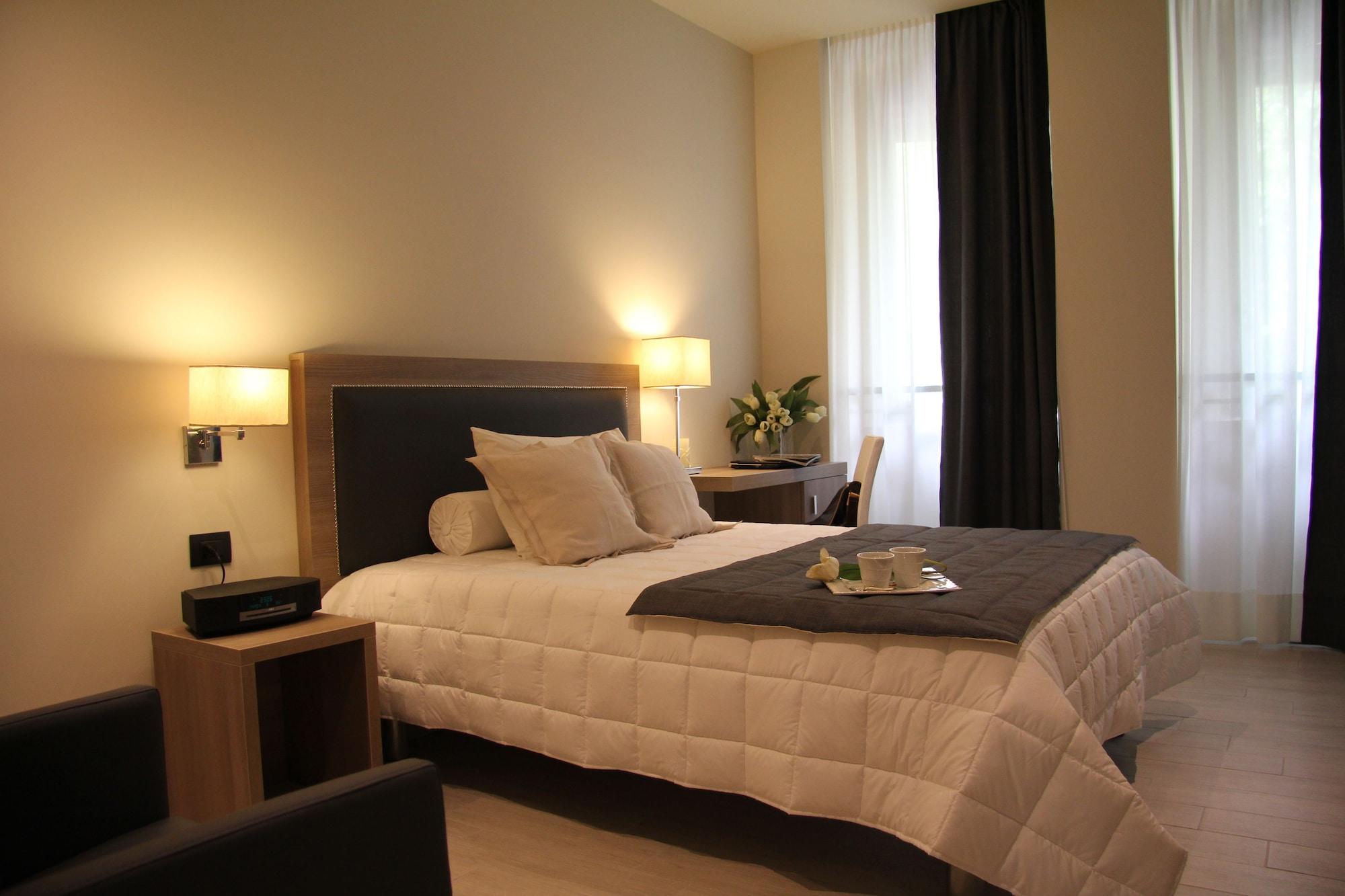 Hotel Zara Milano Экстерьер фото
